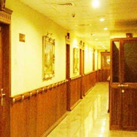 Grand Seasons Otel Kochi Dış mekan fotoğraf